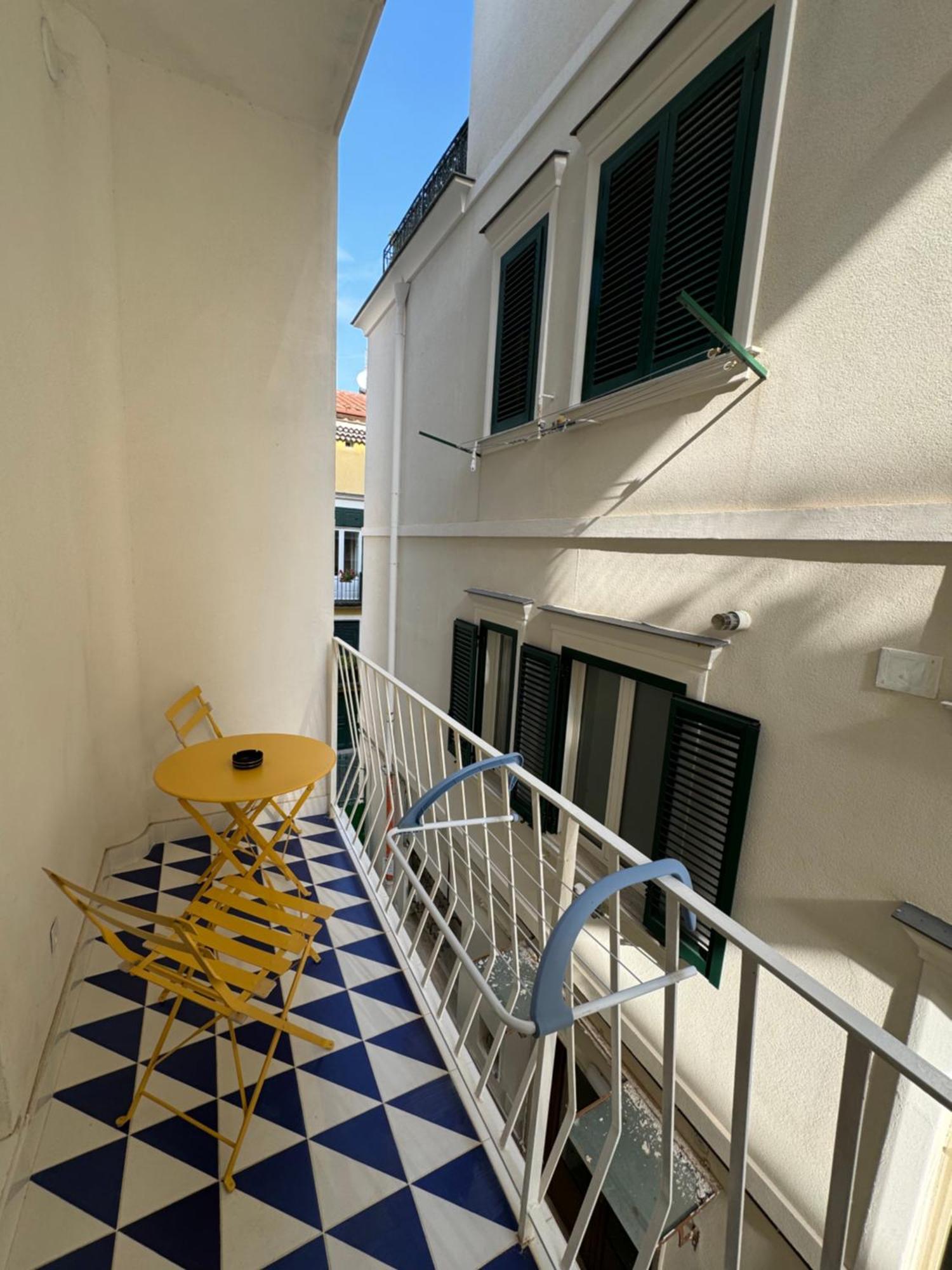 Casa Di Napoli - Sorrento Bed and Breakfast Εξωτερικό φωτογραφία